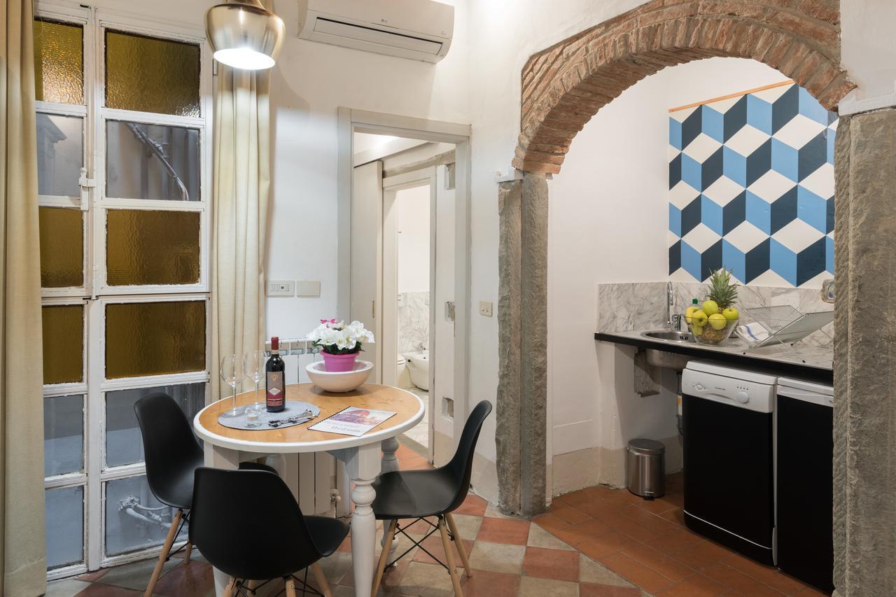 F7 - Santa Croce One Bedroom Flat For 2 Or 3 Guests Флоренція Екстер'єр фото